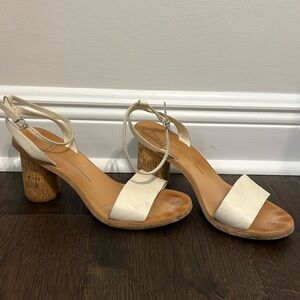 Dolce Vita Cork & White Heel Size 9.5